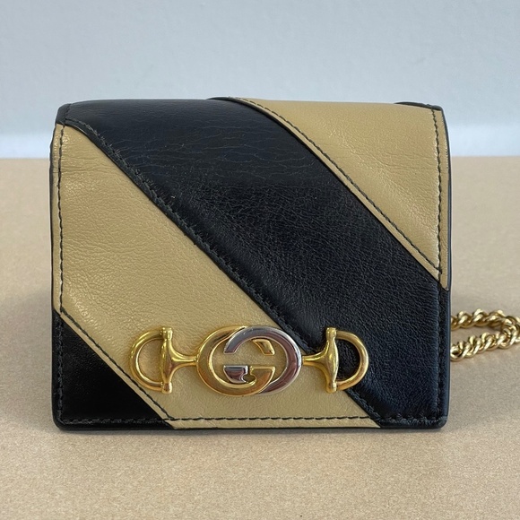 GUCCI Calfskin Diagonal Striped Zumi Chain Wallet - Black Beige - Preloved - Picture 1 of 15